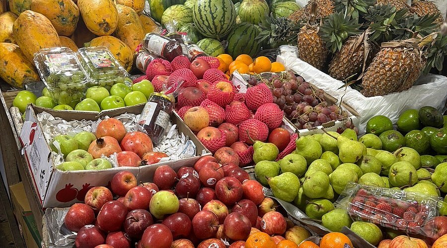 Explore the Nuwara Eliya Central Market